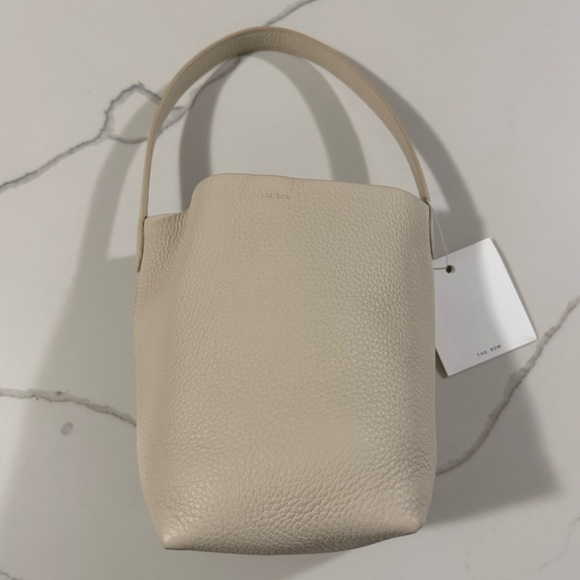 The Row Handbags - THE ROW Women's Small S/M Park Tote Bag Retail: $1390 (NWT)